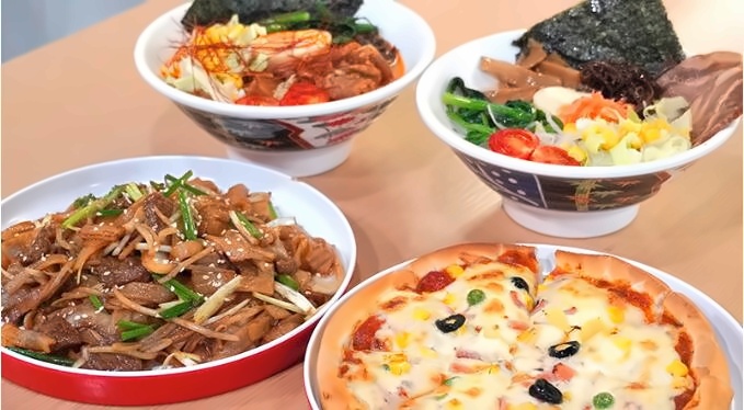 光华剑桥食堂拉面披萨