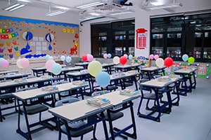广州市源雅学校课室