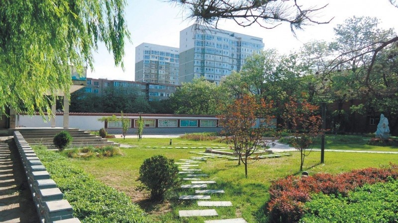 四川省甘孜卫生学校2018年报名条件、招生对象