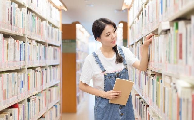 GRE考试分几类
