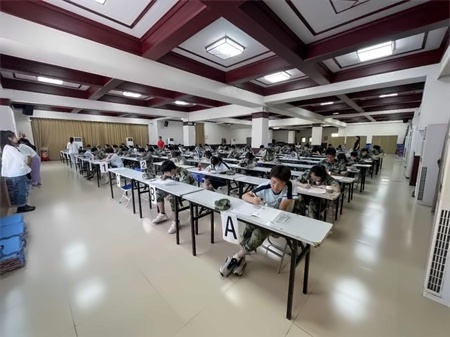 深大师范学院国际高中