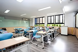 上海新虹桥中学教室