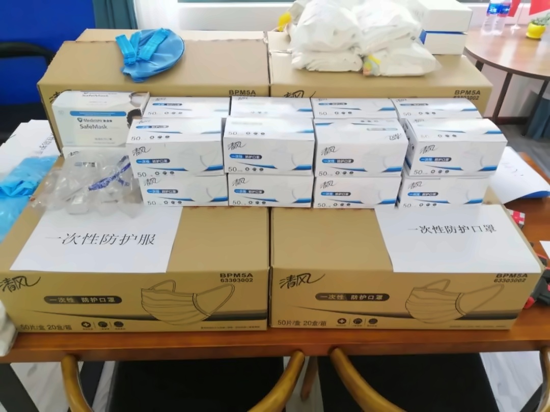 各类防疫用品储备丰盈.jpg
