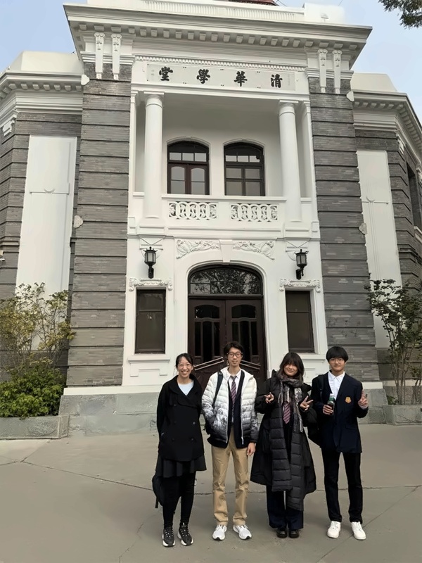 北京王府學校學子入圍丘成桐中學科學獎