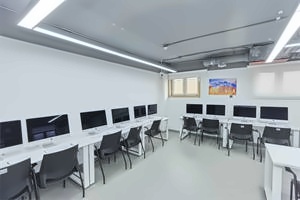 北京一土致知学校机房