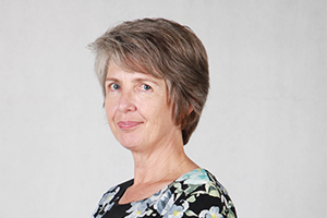 Mrs. Crooks 克鲁克斯老师