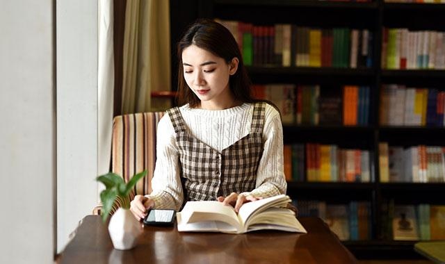 一对四晚班