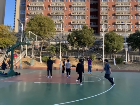 篮球场.jpg