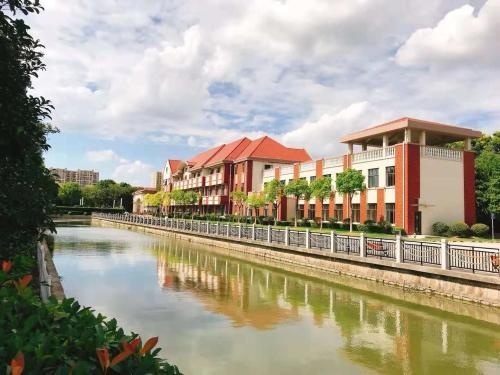 上海天华英澳美国际学校