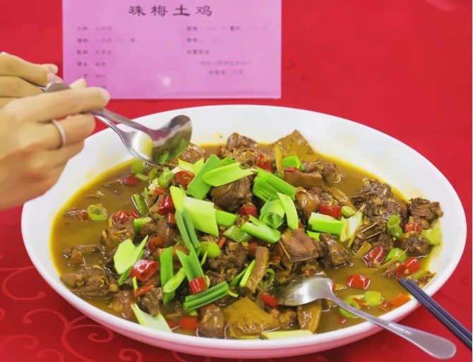 北外同文外国语学校食堂新品