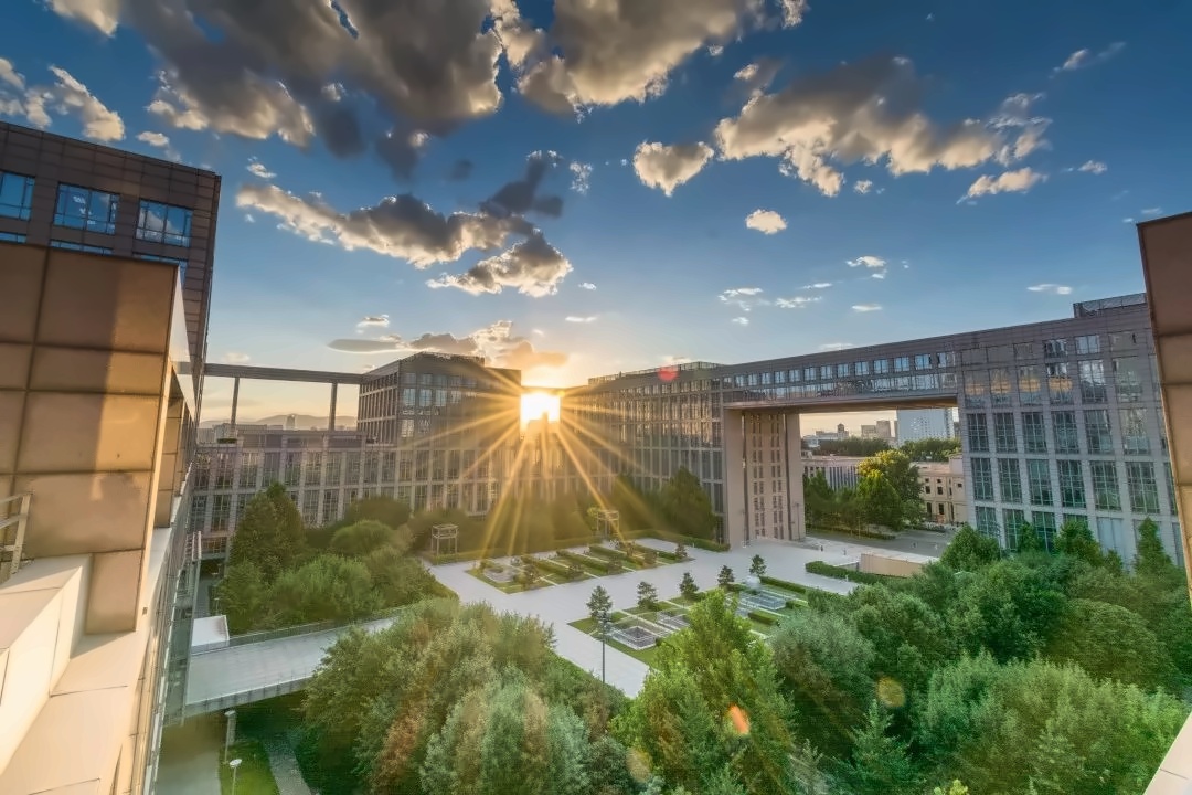 北京航空航天大学
