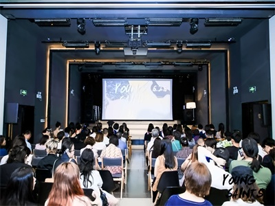北京市实验外国语学校校园环境