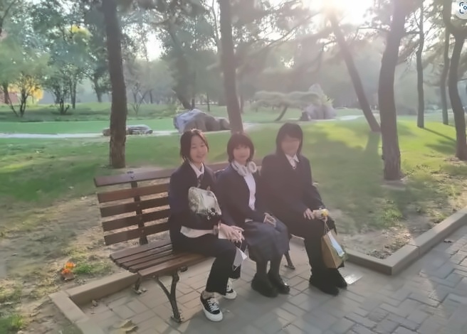 北京王府学校学生.jpg