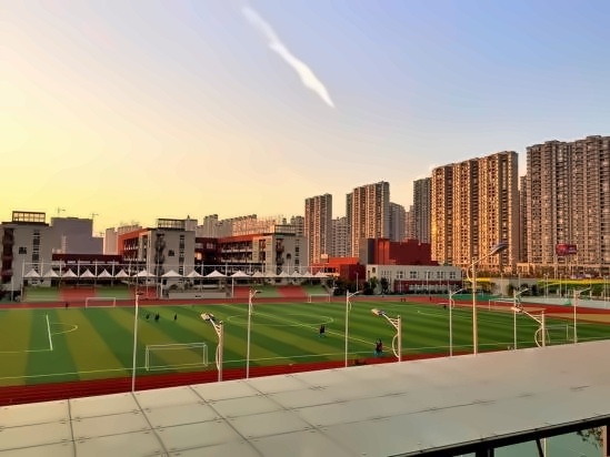 句容碧桂园学校.jpg