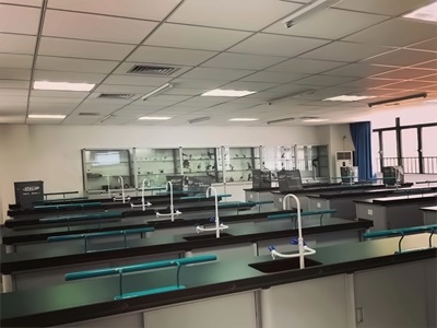 深圳市承翰学校(国际课程实验校区)生物实验室