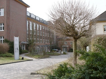 伊瑟隆商学与信息技术学院