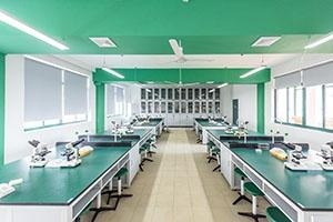 上海燎原双语学校化学实验室