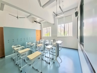 上海民办克勒外国语学校校园环境