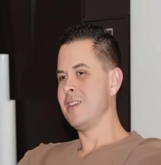 清华志清中学国际部师资力量保罗加西奥