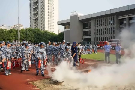 消防演练.jpg