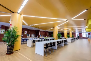 青岛赫德双语学校餐厅