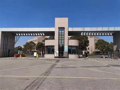 千羽鹤日韩国际课程中心校园环境