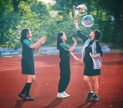 苏州阿德科特学生.jpg