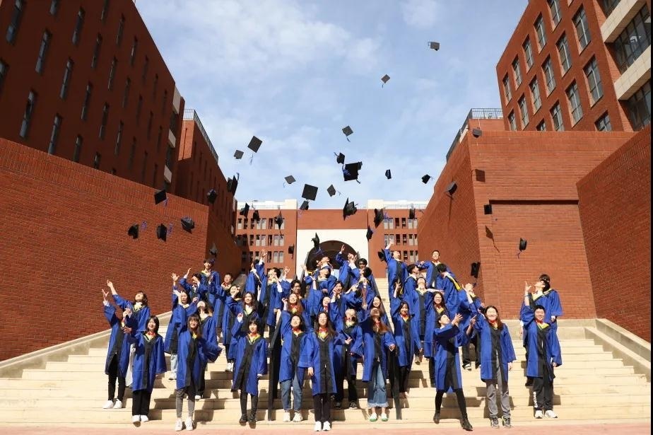 外国语大学国际课程中心