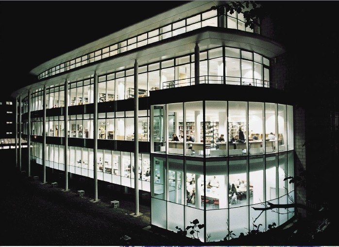 贝德福特大学