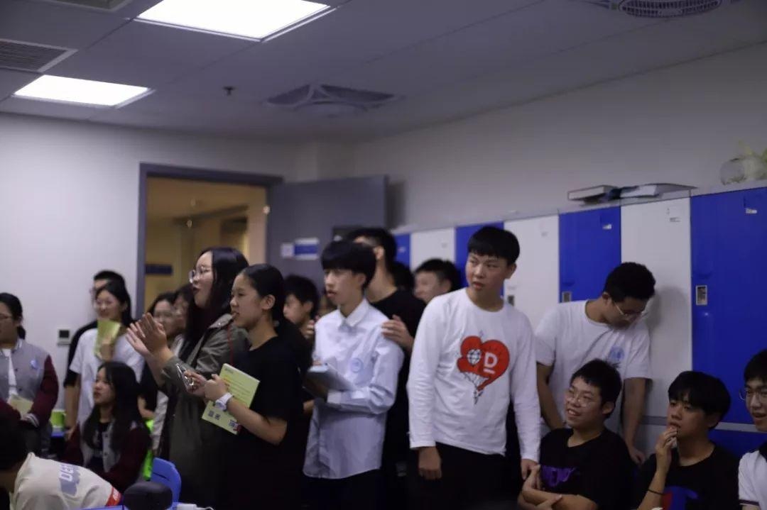 第二届英语公众演讲.jpg