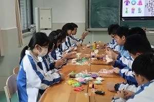 成都石室天府中学国际部粘土手工DIY