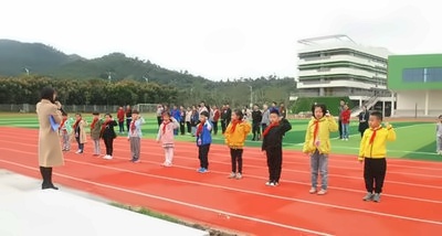 听学生家长谈湖州帕丁顿双语学校：校园活动