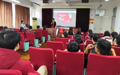 辛那提大学中国招生代表处宣讲招生政策