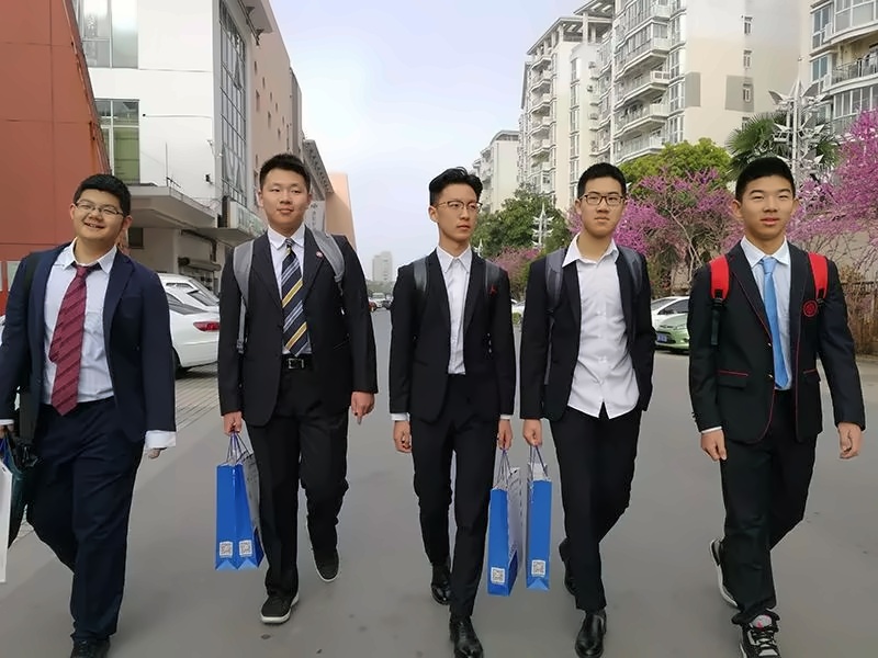 光华剑桥辩论社.jpg