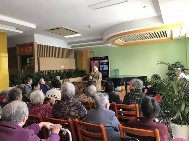 养老院音乐会.jpg